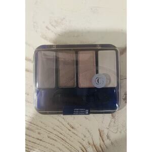 COVERGIRL Eye Enhancers #220 Urban Basics Eyeshadow Quad .19 oz NEW Sealed